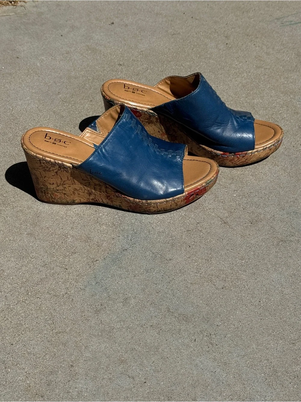 b.o.c Women's Blue Wedge Mules Slip-On Sandals Size 9